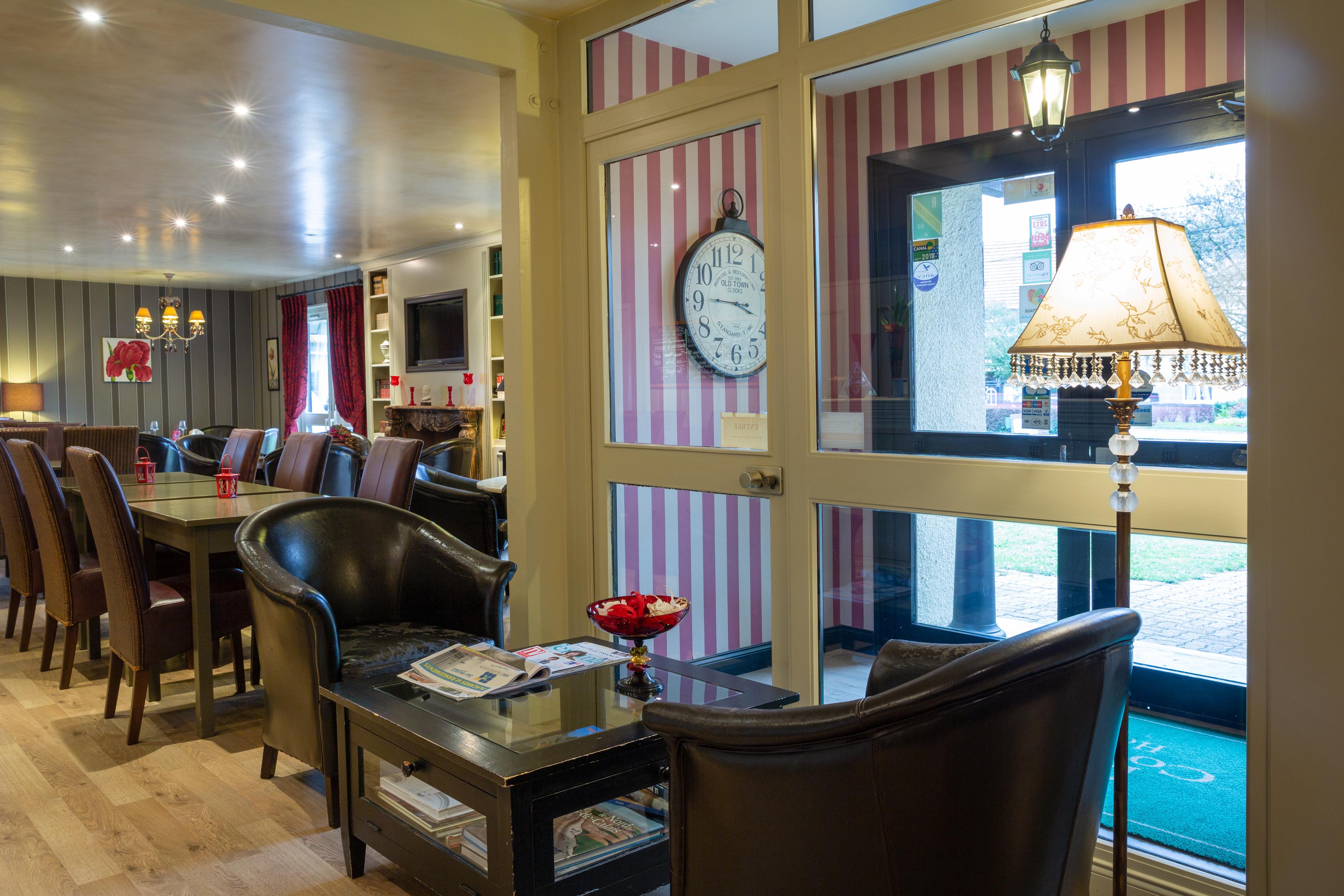 The Originals City, Le Cottage Hotel, Bruay-La-Buissiere Exterior foto